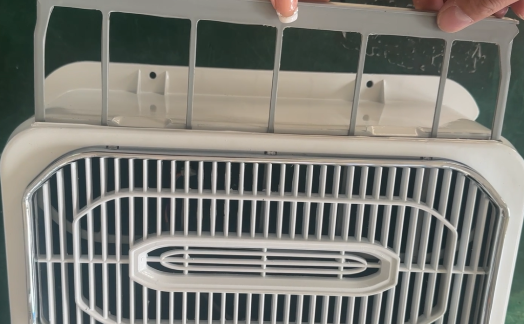 ClimaT2800 parking truck ac units snowin7