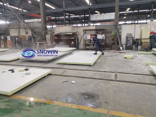 assemble-reefer-truck-box-steps-11